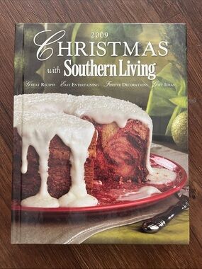 Southern Living Christmas Cookbook — Red, White & Green Cover
